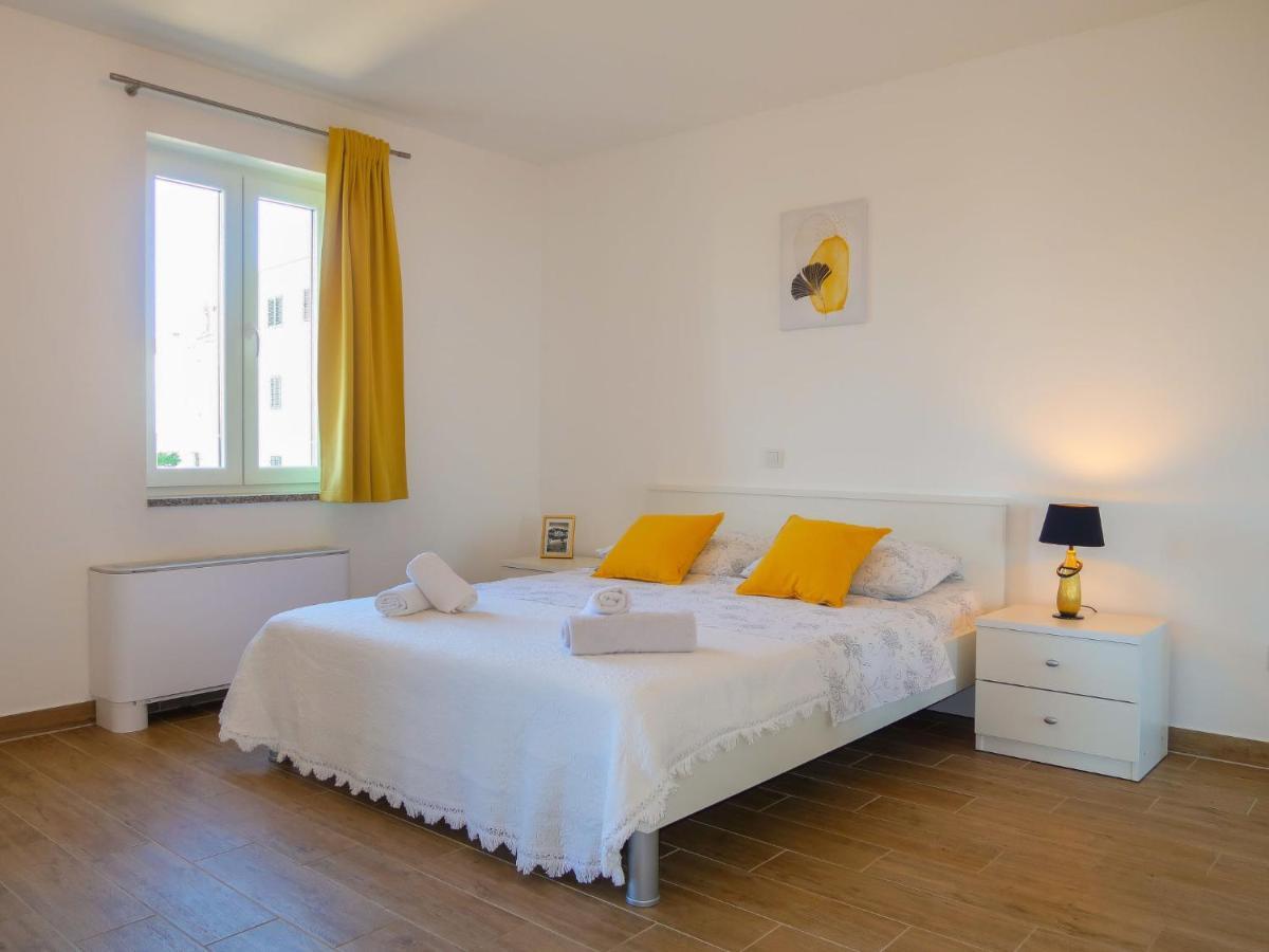 Apartment Marija - Vrb100 By Interhome Vrbnik Eksteriør bilde